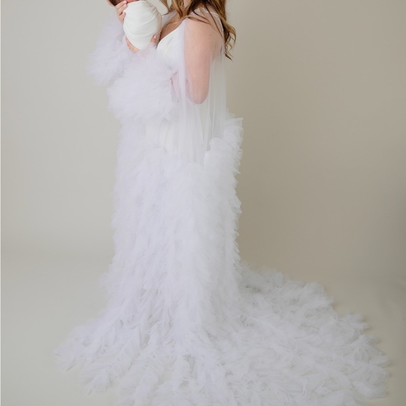 Tulle robe - Picture 4 of 4